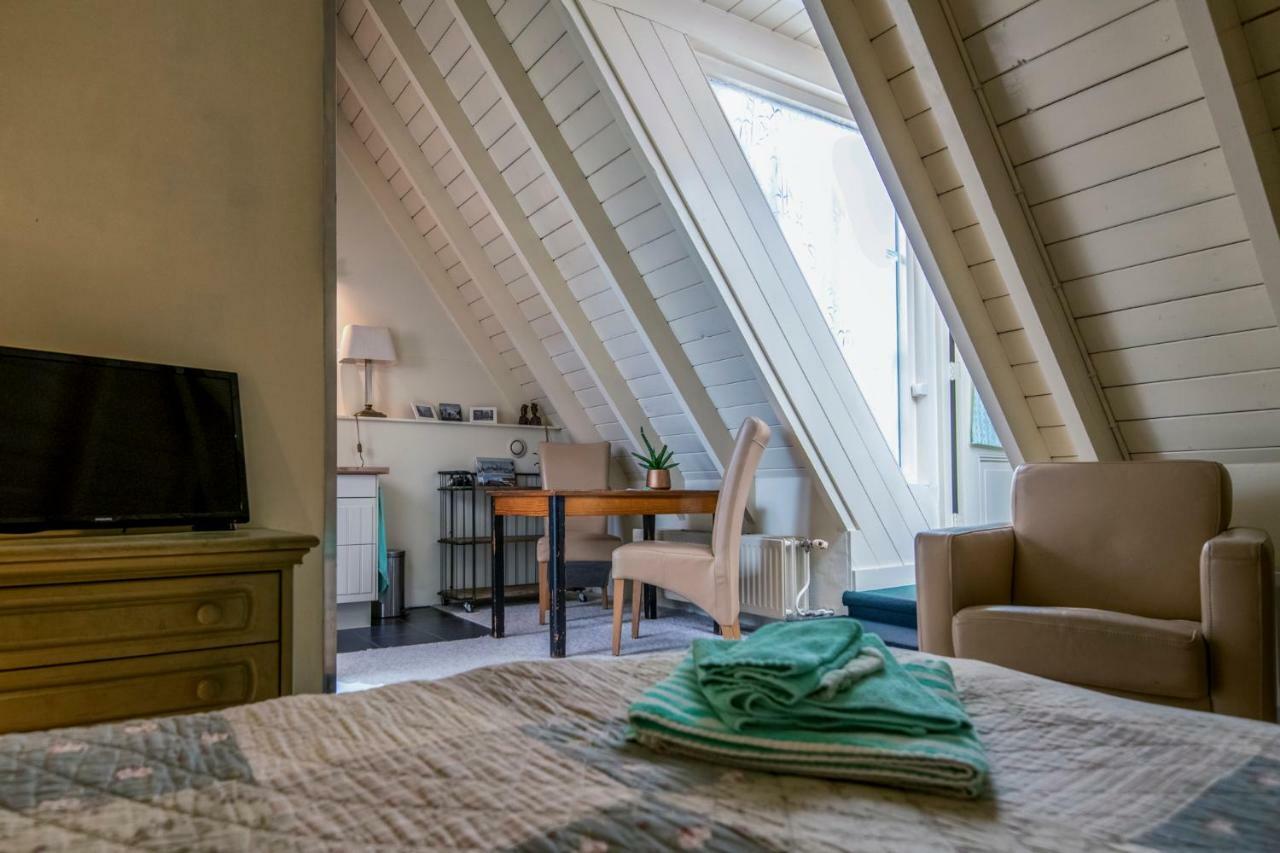 B&B Bij De Sassenpoort Zwolle  Exteriör bild